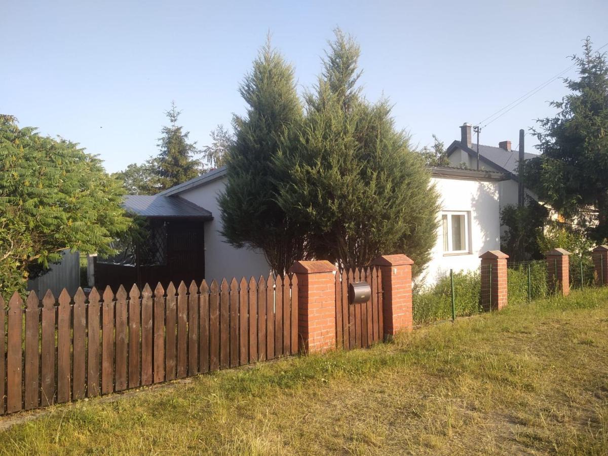 Domek W Spokojnej Podlaskiej Wsi Czerwonki  Luaran gambar